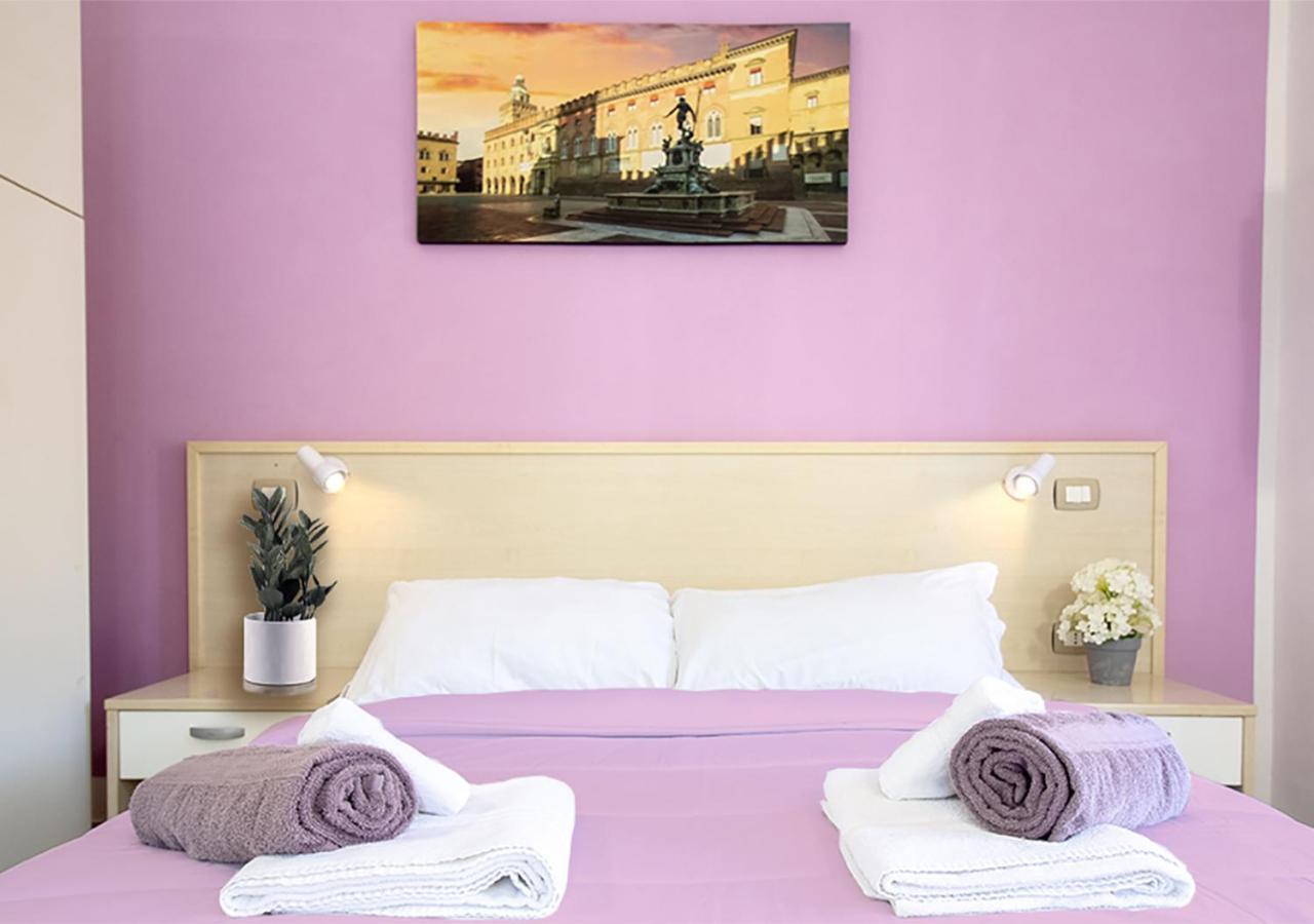 Athena Rooms - Parcheggio Privato Bologna Eksteriør bilde