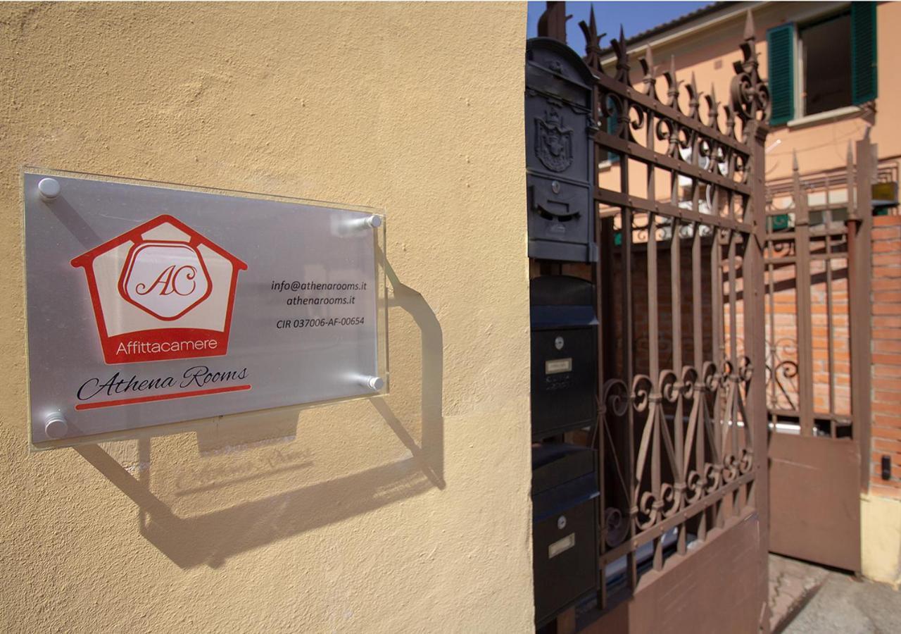 Athena Rooms - Parcheggio Privato Bologna Eksteriør bilde