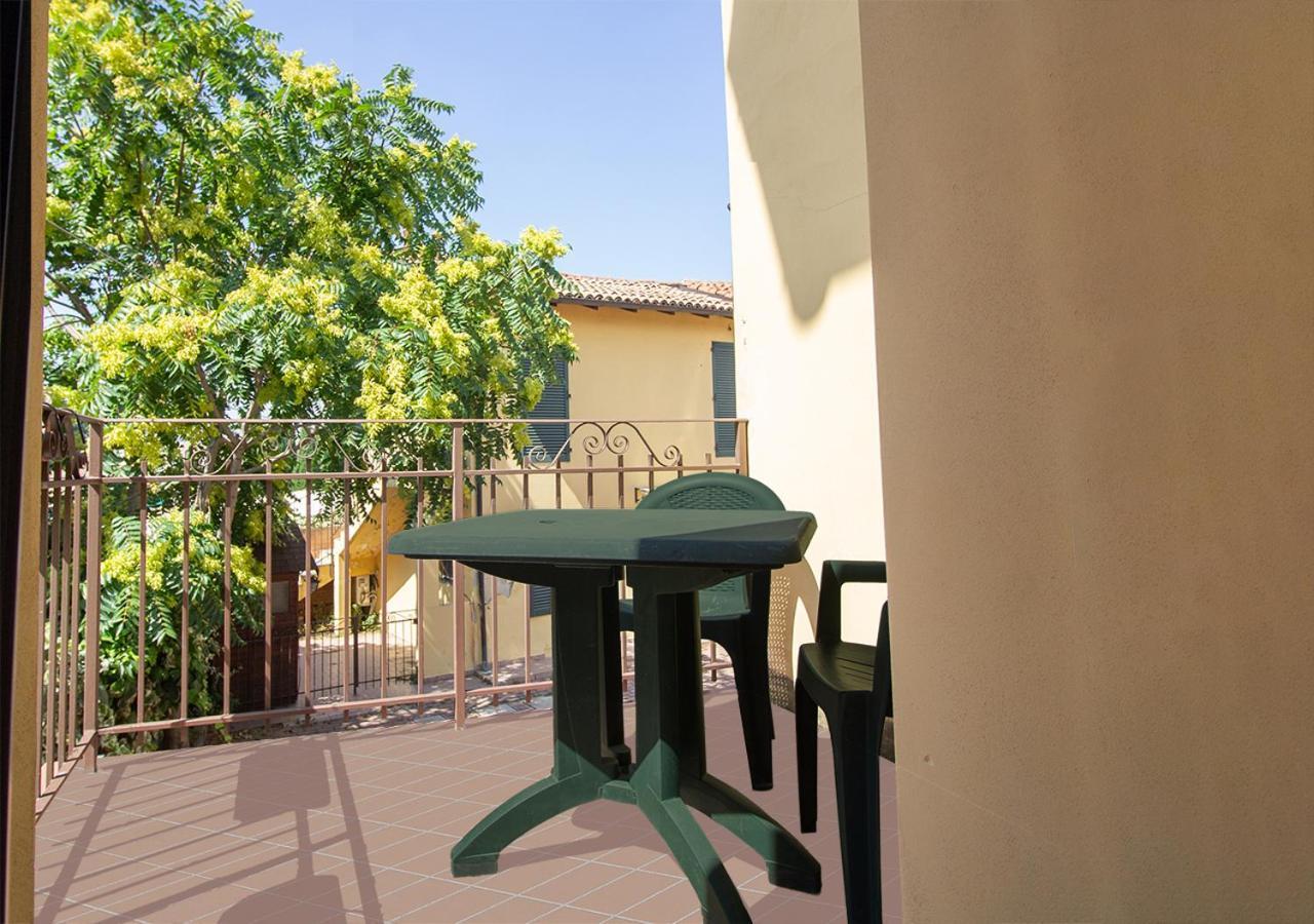 Athena Rooms - Parcheggio Privato Bologna Eksteriør bilde