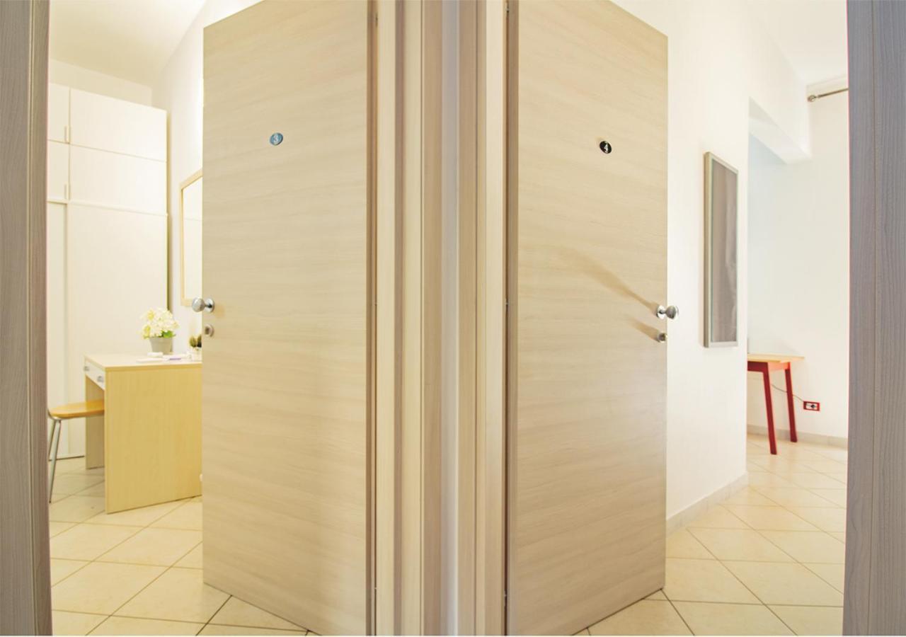 Athena Rooms - Parcheggio Privato Bologna Eksteriør bilde