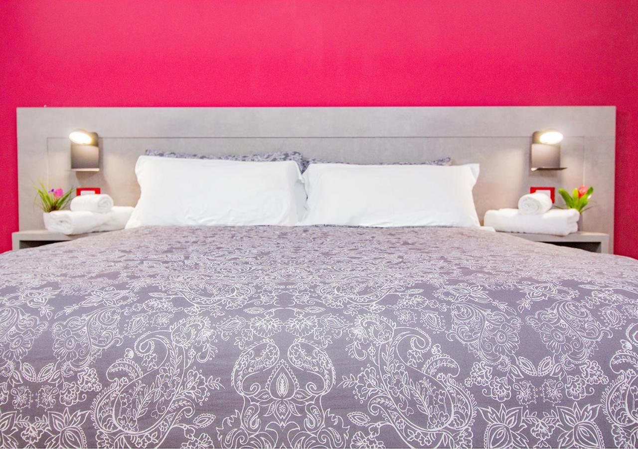Athena Rooms - Parcheggio Privato Bologna Eksteriør bilde