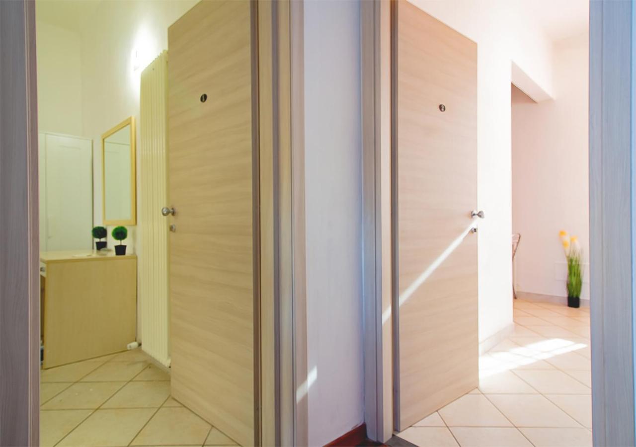 Athena Rooms - Parcheggio Privato Bologna Eksteriør bilde